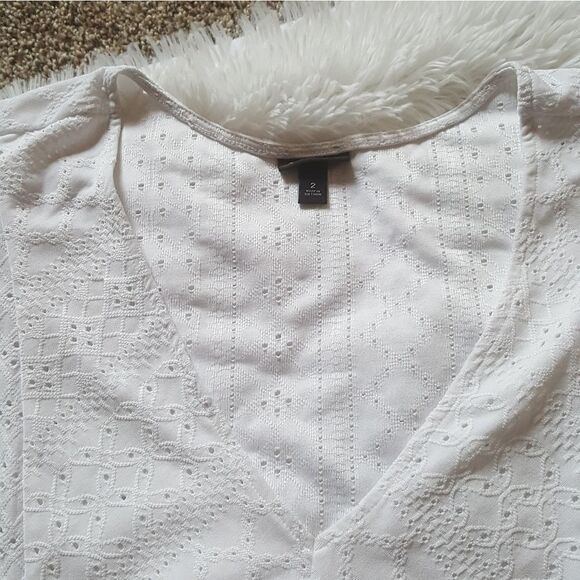 Torrid Top White Sleeveless Vneck Womens Size 2X - Picture 3 of 8